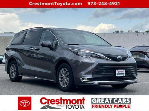 2024 Toyota Sienna XLE