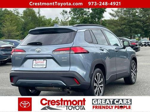 2022 Toyota Corolla Cross XLE