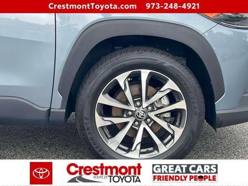 2022 Toyota Corolla Cross XLE