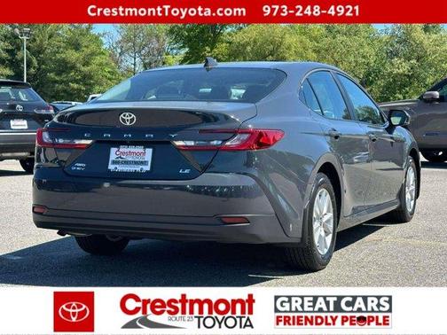 UNDERGROUND 2025 Toyota Camry LE