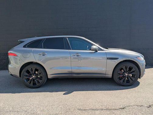 2018 Jaguar F-PACE S