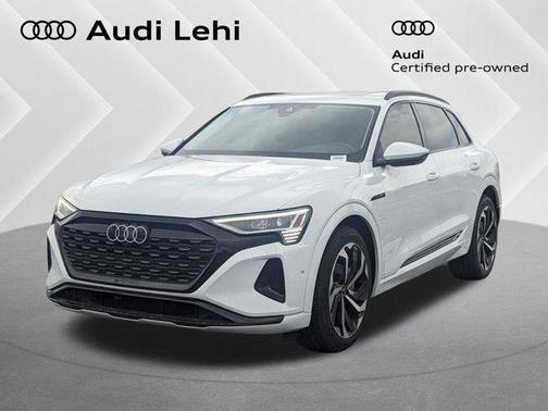 2024 Audi Q8 e-tron Premium Plus
