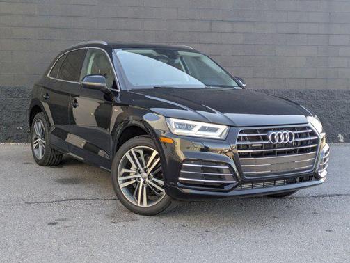2020 Audi Q5 Premium Plus 55 TFSI e quattro S tronic