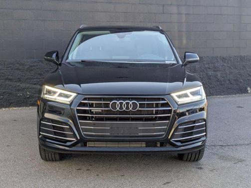 2020 Audi Q5 Premium Plus 55 TFSI e quattro S tronic