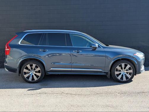 Denim Blue Metallic 2020 Volvo XC90 T6 Inscription