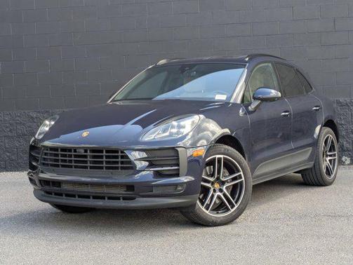 2021 Porsche Macan Base