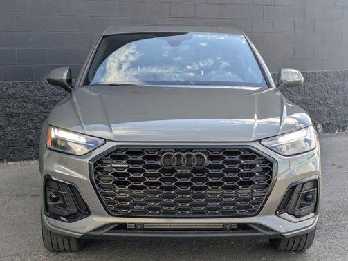 2023 Audi Q5 45 S line Premium Plus