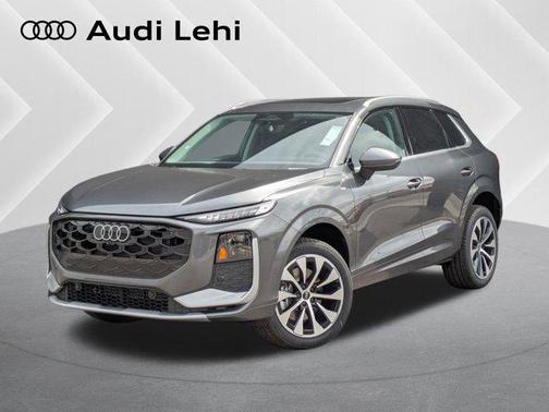 Daytona Gray Pearl Effect 2026 Audi Q3 TFSI quattro S tronic