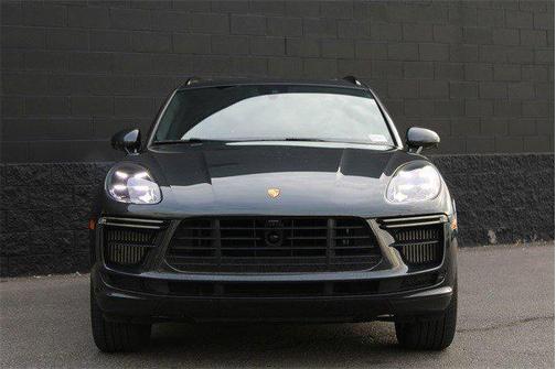 2021 Porsche Macan Turbo