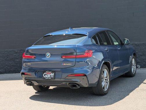 2021 BMW X4 M40i