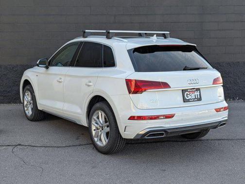2023 Audi Q5 45 S line Premium
