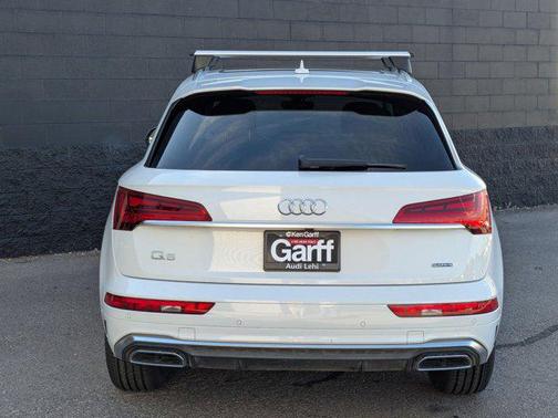 2023 Audi Q5 45 S line Premium