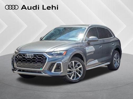 Daytona Gray Pearl Effect 2023 Audi Q5 45 S line Premium