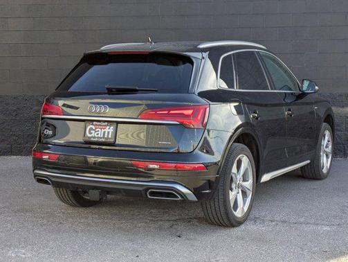 2023 Audi Q5 45 S line Premium Plus