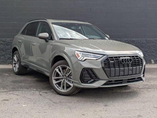 2025 Audi Q3 Premium 45 TFSI S line quattro Tiptronic