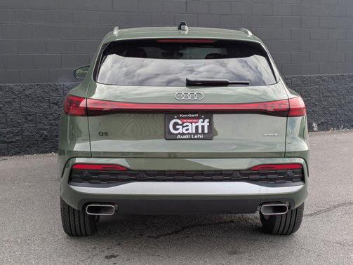 2025 Audi Q5 Premium