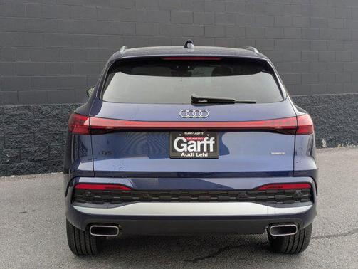 2025 Audi Q5 Premium TFSI quattro S tronic