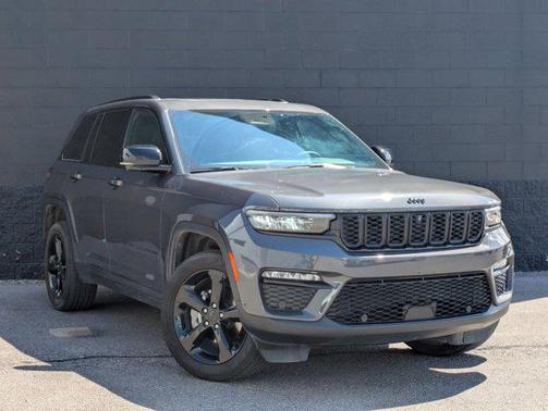 Baltic Gray Metallic Clearcoat 2024 Jeep Grand Cherokee Limited