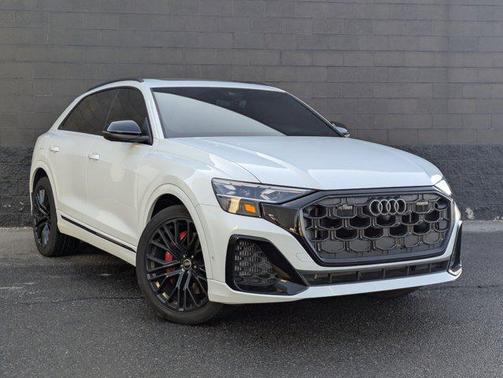 2024 Audi SQ8 4.0T Prestige