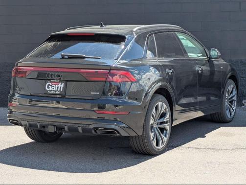 Mythos Black Metallic 2026 Audi Q8 55 Premium Plus