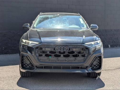 Mythos Black Metallic 2026 Audi Q8 55 Premium Plus