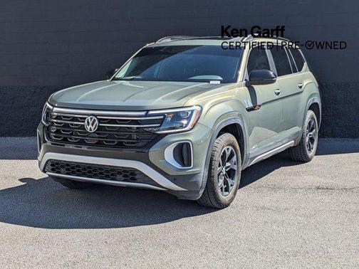 2024 Volkswagen Atlas 2.0T SE w/Technology 4MOTION