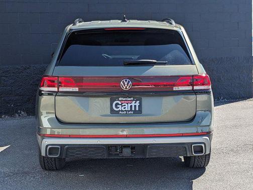 2024 Volkswagen Atlas 2.0T SE w/Technology 4MOTION