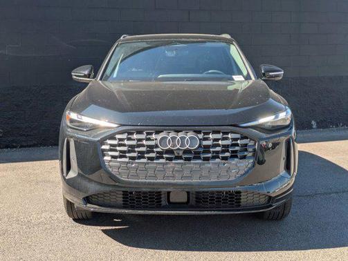 2025 Audi Q5 Premium