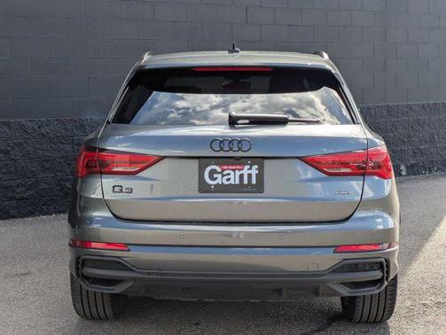 Daytona Gray Pearl 2025 Audi Q3 45 S line Premium Plus