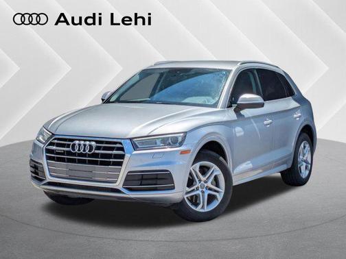 White 2019 Audi Q5 45 Premium