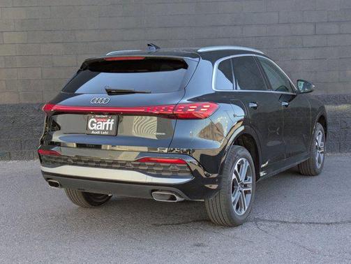 2025 Audi Q5 Premium Plus