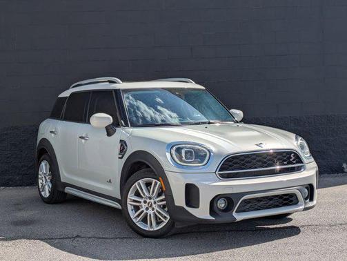White Silver 2023 MINI Countryman Cooper S ALL4