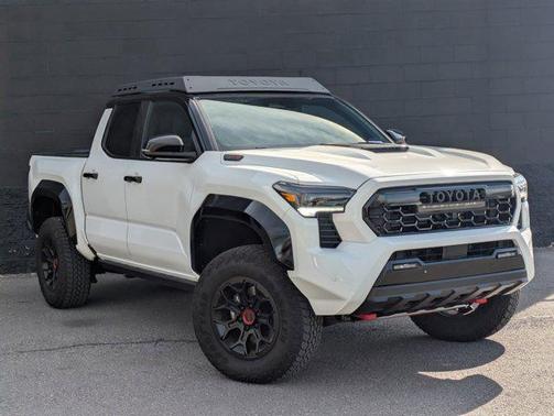 2025 Toyota Tacoma Hybrid TRD Pro