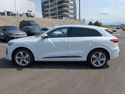 2025 Audi Q5 Prestige TFSI quattro S tronic
