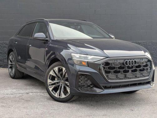 Waitomo Blue Metallic 2026 Audi Q8 55 Premium Plus