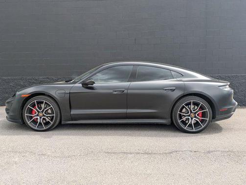 2024 Porsche Taycan 4S