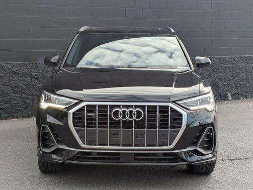 2023 Audi Q3 45 S line Premium Plus