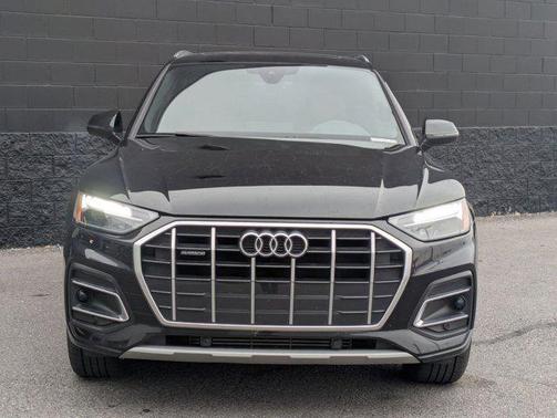 2023 Audi Q5 40 Premium