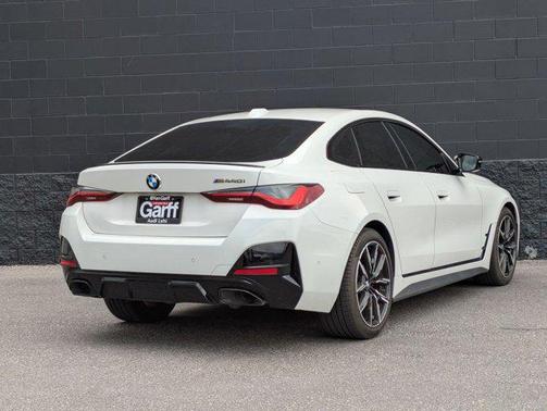 2024 BMW M440 i