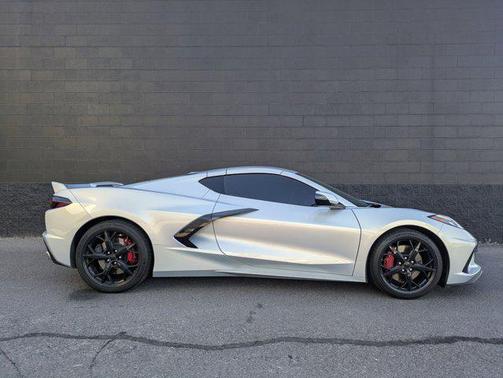 2021 Chevrolet Corvette Stingray w/3LT