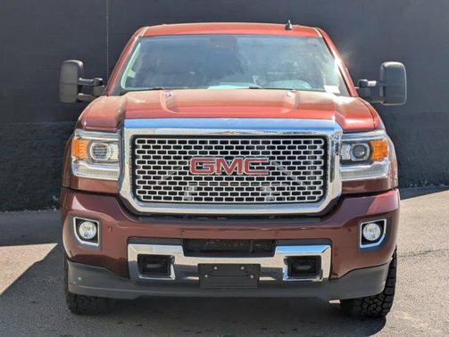 2015 GMC Sierra 2500 Denali