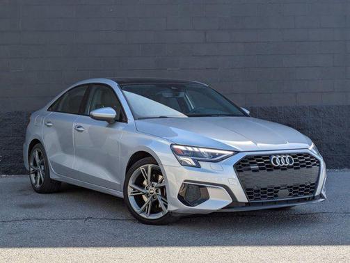 Florett Silver Metallic 2024 Audi A3 Premium