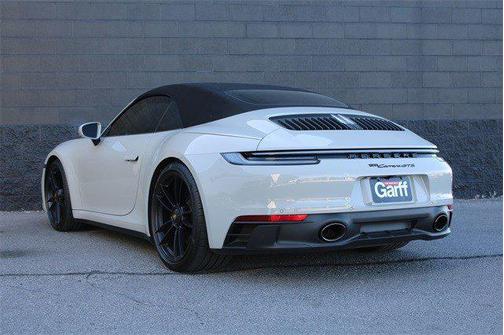 2022 Porsche 911 Carrera GTS
