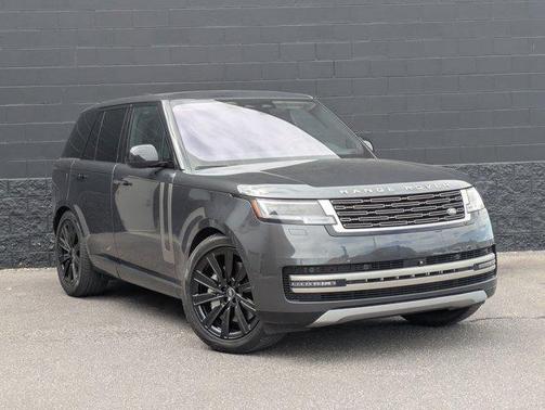 2023 Land Rover Range Rover P530 SE