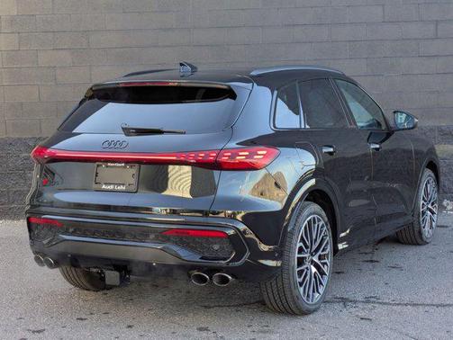 2025 Audi SQ5 3.0T Premium Plus