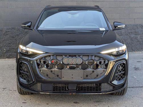 2025 Audi SQ5 3.0T Premium Plus