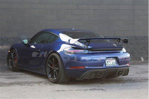 2022 Porsche 718 Cayman GT4