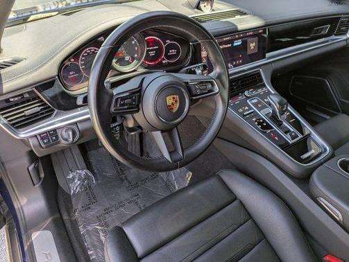 2021 Porsche Panamera 4