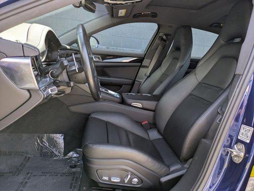2021 Porsche Panamera 4