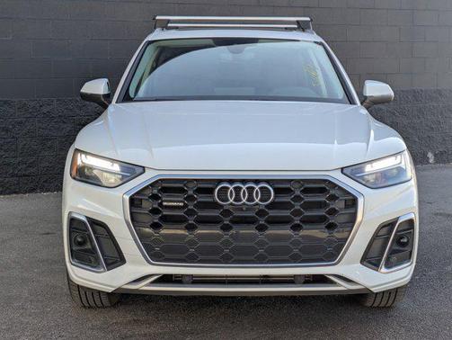 2023 Audi Q5 45 S line Premium Plus